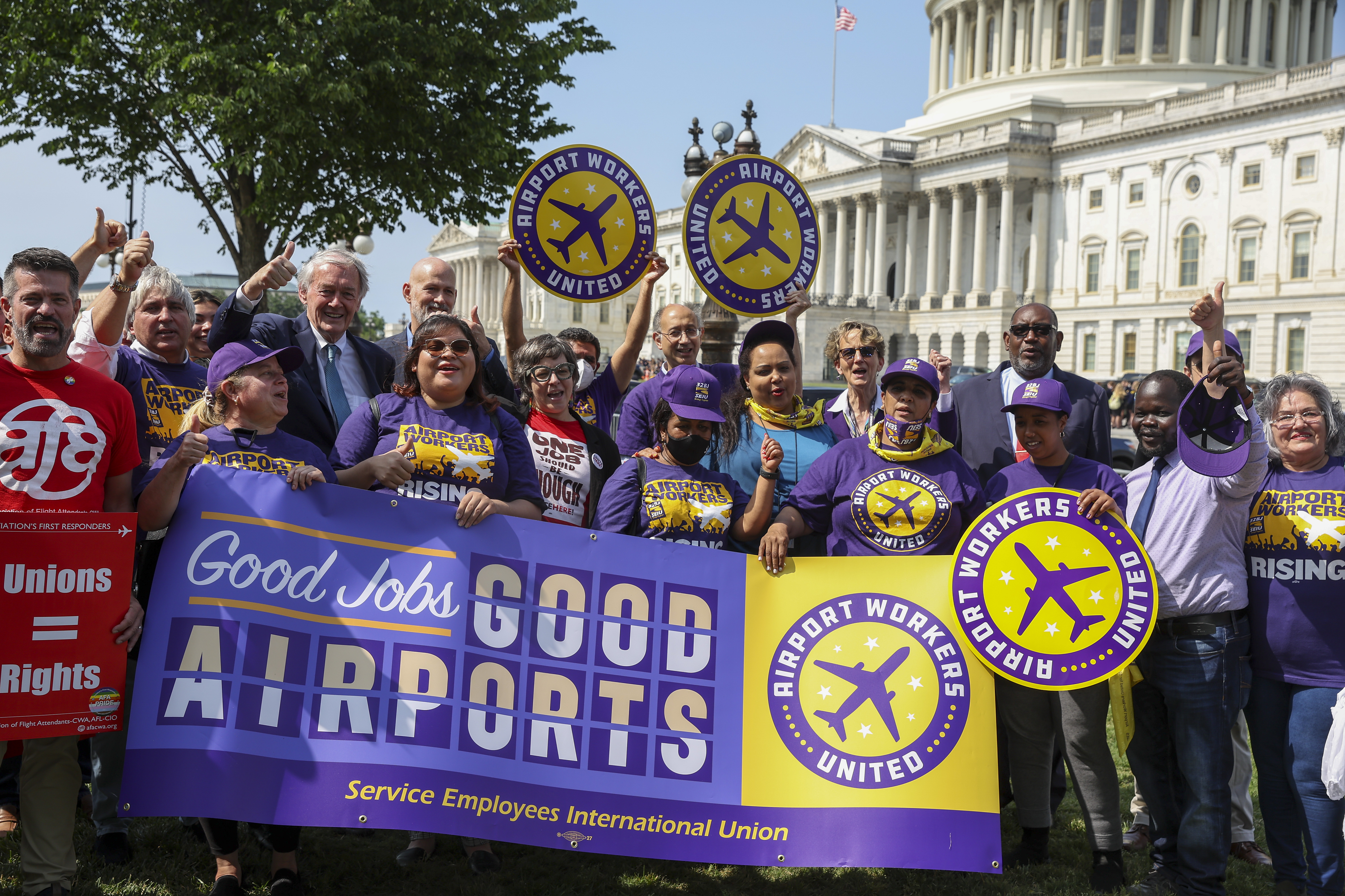 Good Jobs for Good Airports Act 2022- HR8105 S4419 